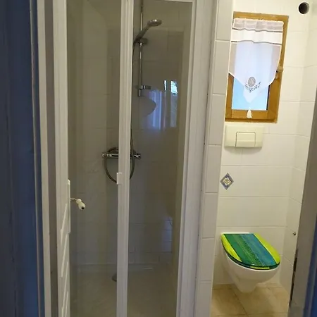 Holiday home Petite Maison Avec Piscine Privee *